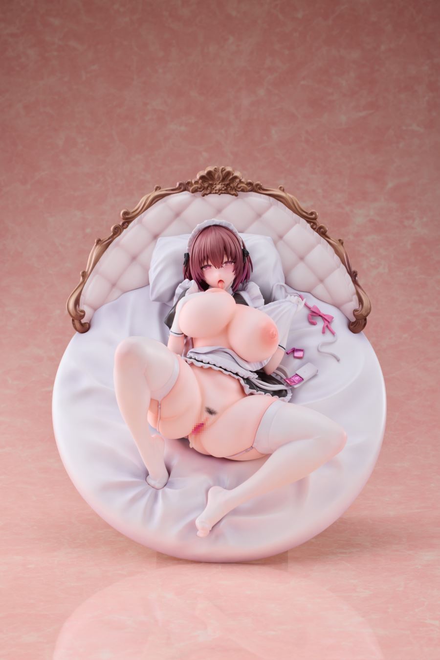 Takanashi Tenha illustrated by Blue