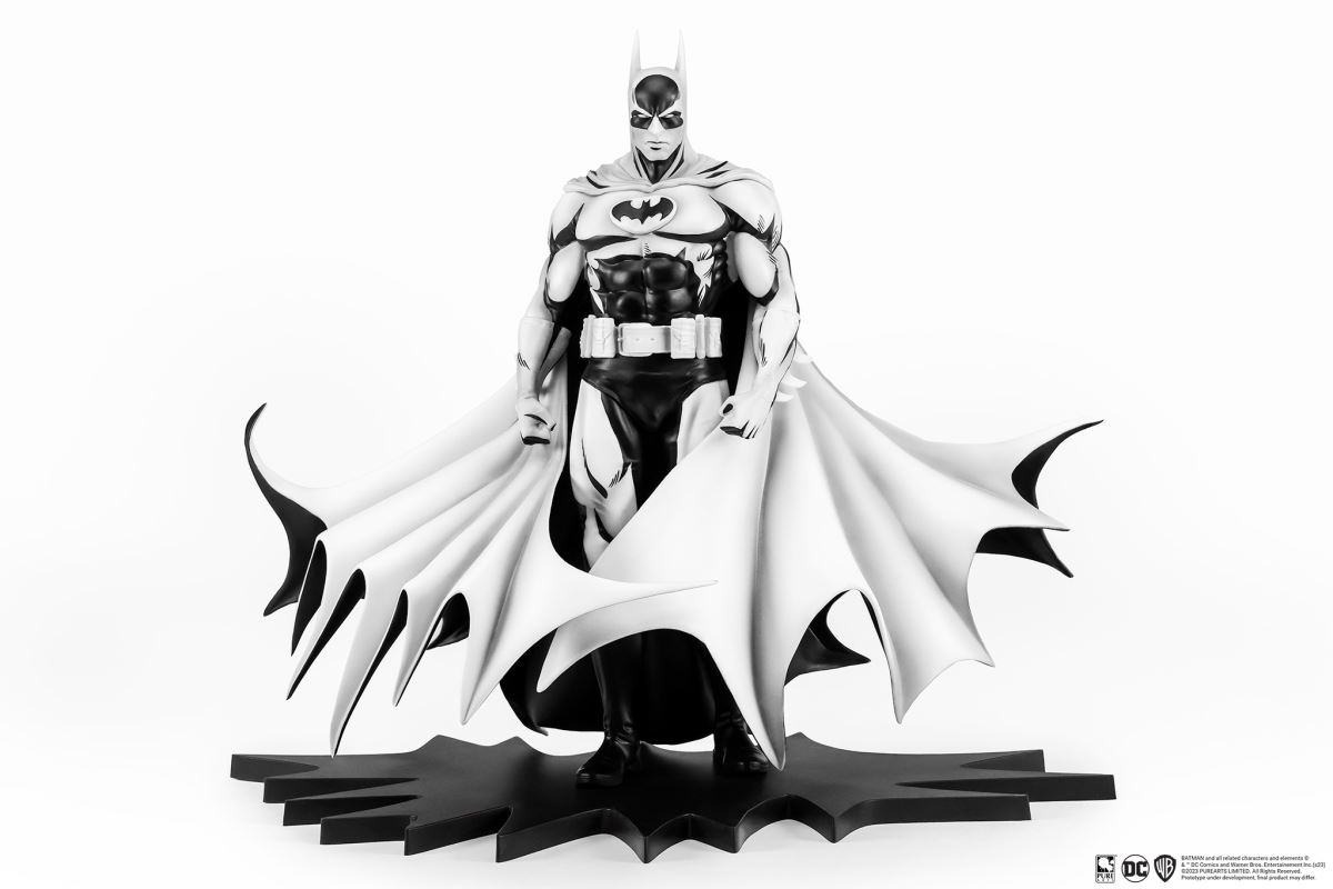 Batman Black & White Version (PX Exclusive)