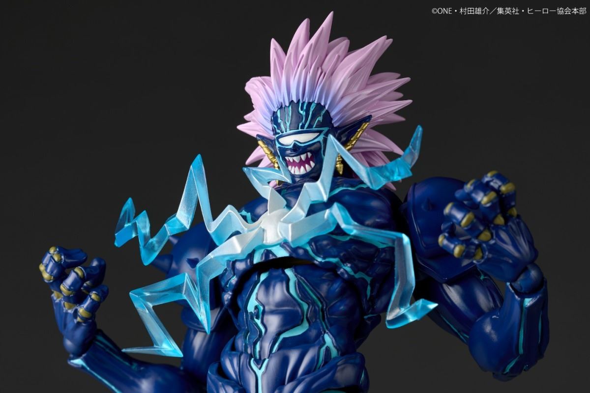 Revoltech Amazing Yamaguchi Boros Second Form Ver