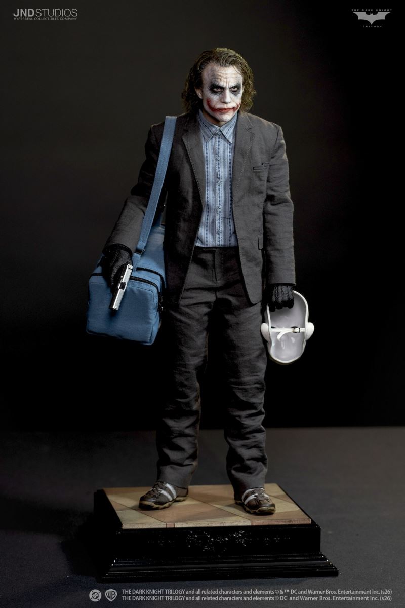 Batman: The Dark Knight - Joker (Bank Robber Edition) 1/6