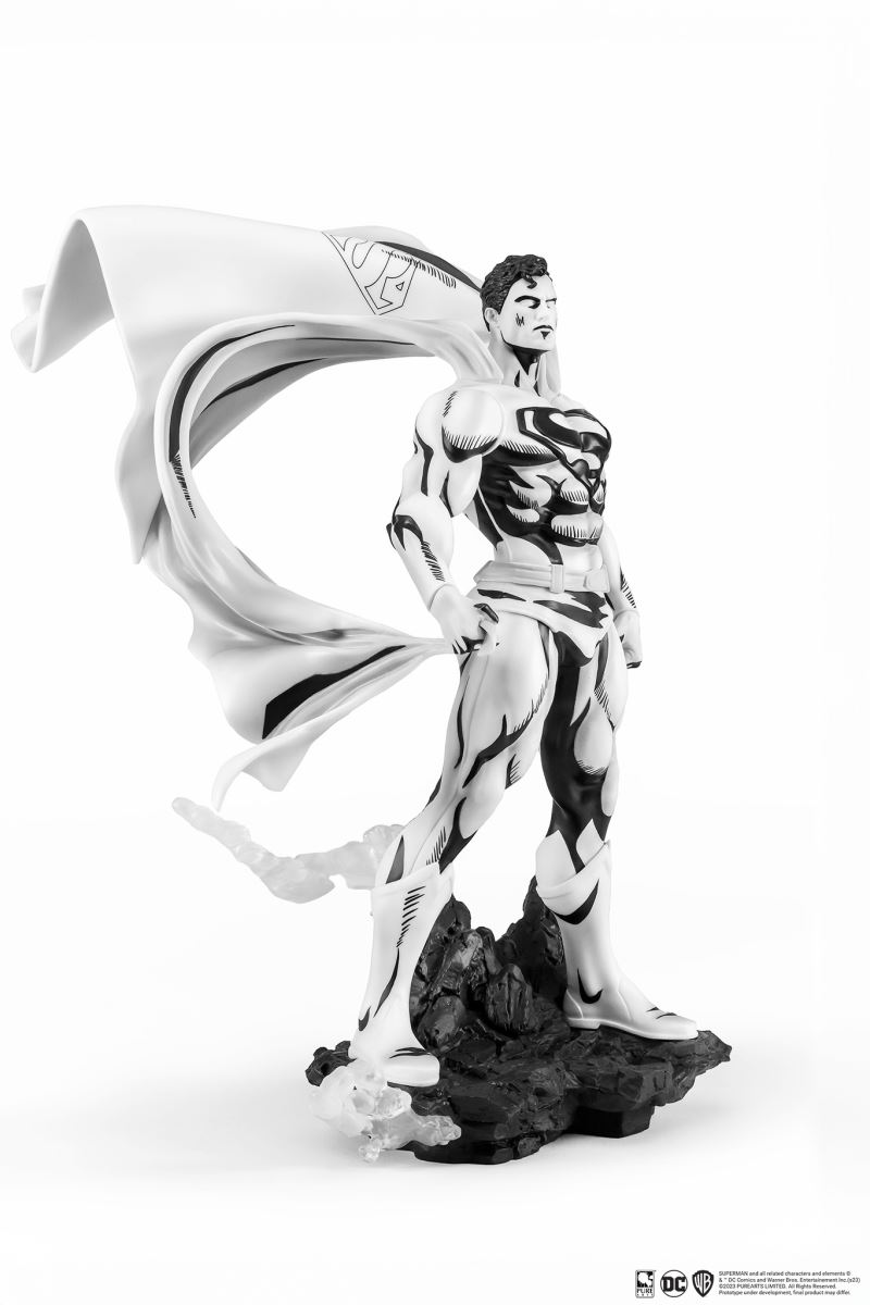 Superman Black & White Version (PX Exclusive)