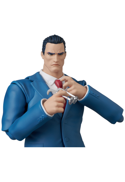 MAFEX CLARK KENT (BATMAN: HUSH Ver.)