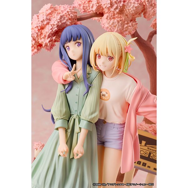 Lycoris Recoil Chizuru Nishikigi & Takina Inoue Spring Ver
