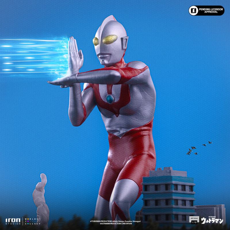 Ultraman 1/10