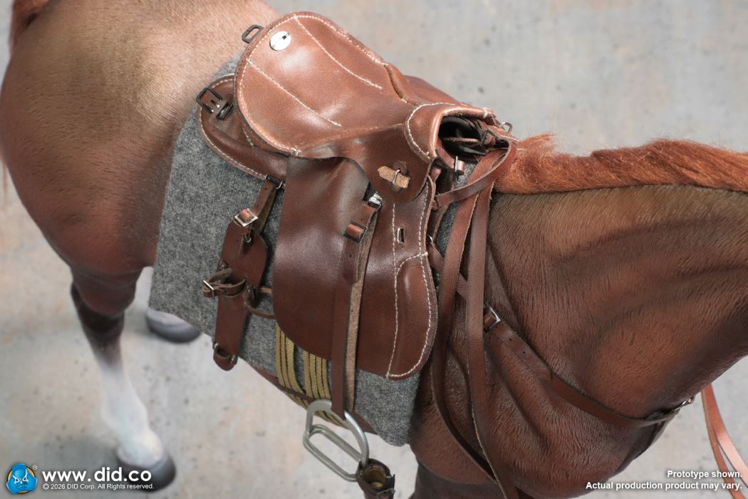 Brown WWII German Military Horse 1/6