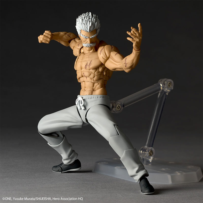 Revoltech Amazing Yamaguchi One-Punch Man Silver Fang