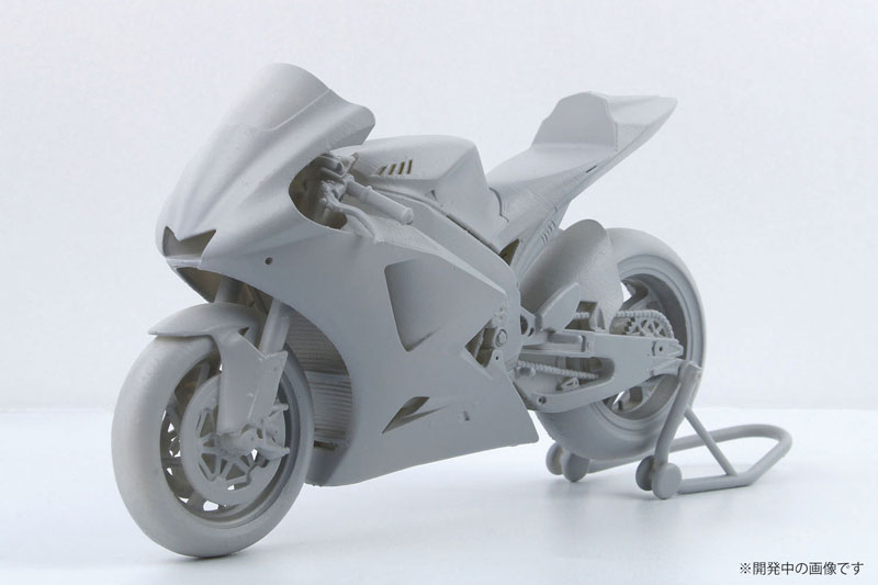 Yamaha YZR-M1 2007 Plastic Model 1/12