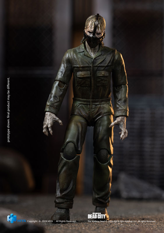 The Walking Dead: Daryl Dixon 1/18 Action Figure Dark Eyes Walker