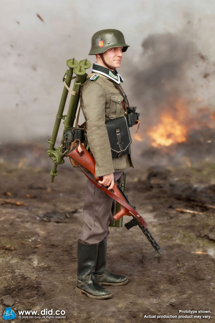 World War II Germany - ZB30 gunner Friedrich & Commander Vogel 1/6