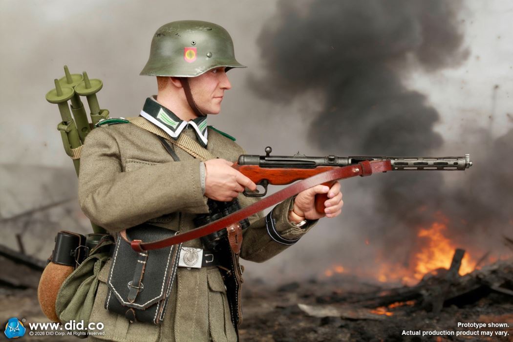 World War II Germany - ZB30 gunner Friedrich & Commander Vogel 1/6