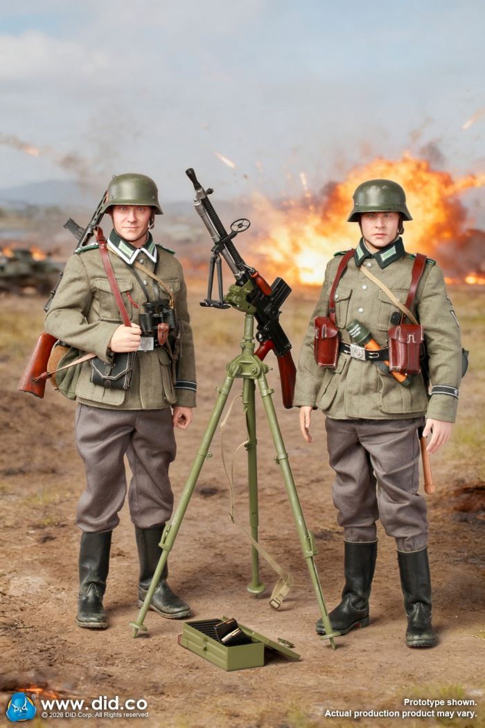 World War II Germany - ZB30 gunner Friedrich & Commander Vogel 1/6