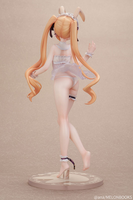 Bunny Girl Pia Illustrated by ana 1/6