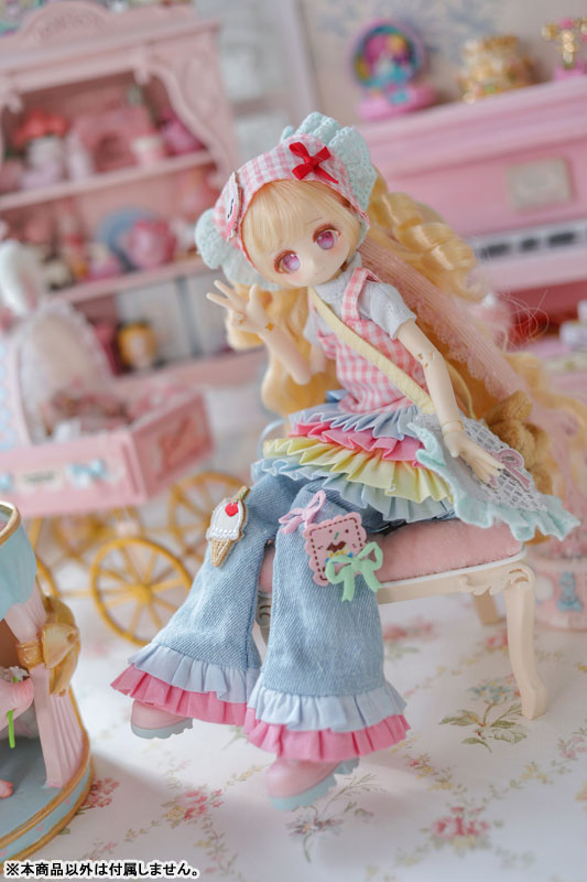 MomoTale Tales of Four Seasons Cafe BJD Doll