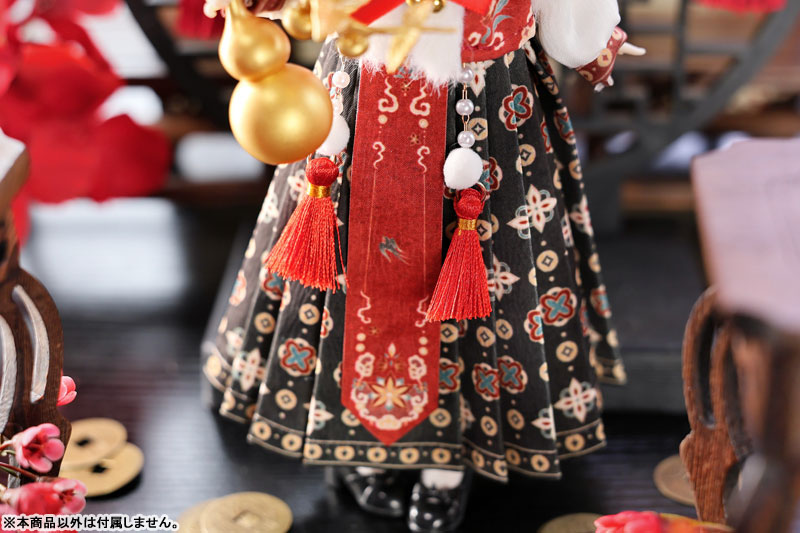 Shi Shi Ru Yi BJD Doll