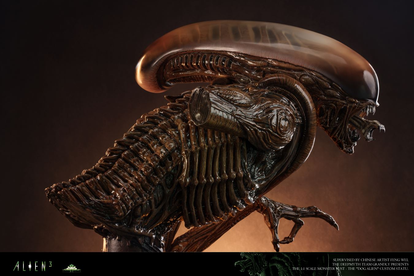 Dog Alien Bust 1/1