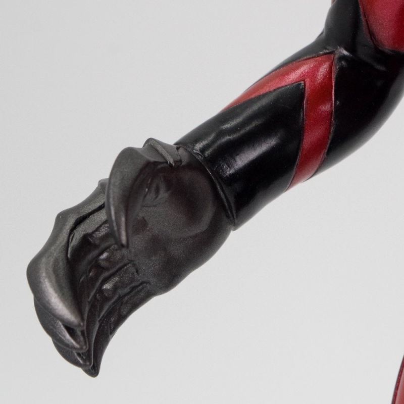 Bullmark Ultraman Belial (TSUBURAYA limited color) Ver.2