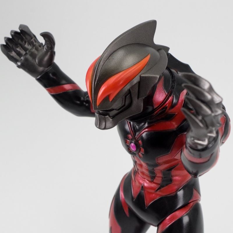 Bullmark Ultraman Belial (TSUBURAYA limited color) Ver.2