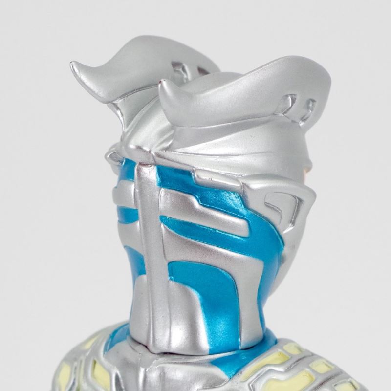 Bullmark Ultraman Zero (TSUBURAYA limited color) Ver.2