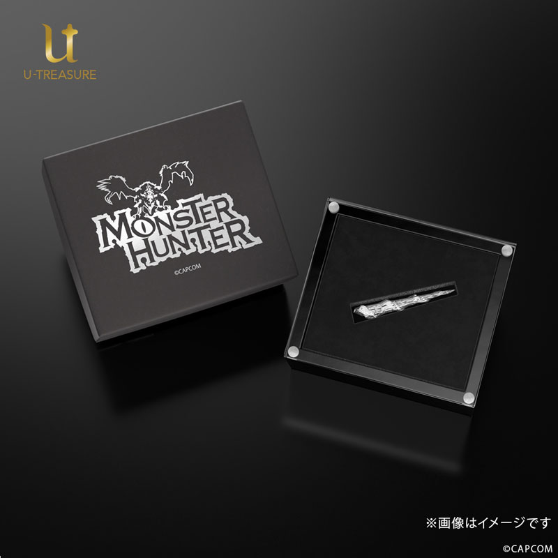 Monster Hunter Kirin Azure Horn Statue Silver