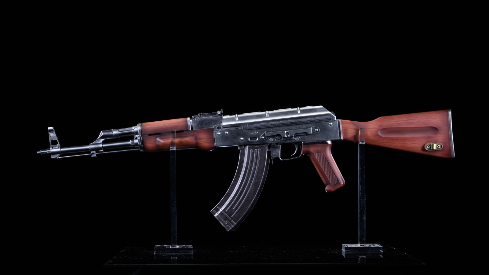 47 Gun and Gold AK Model