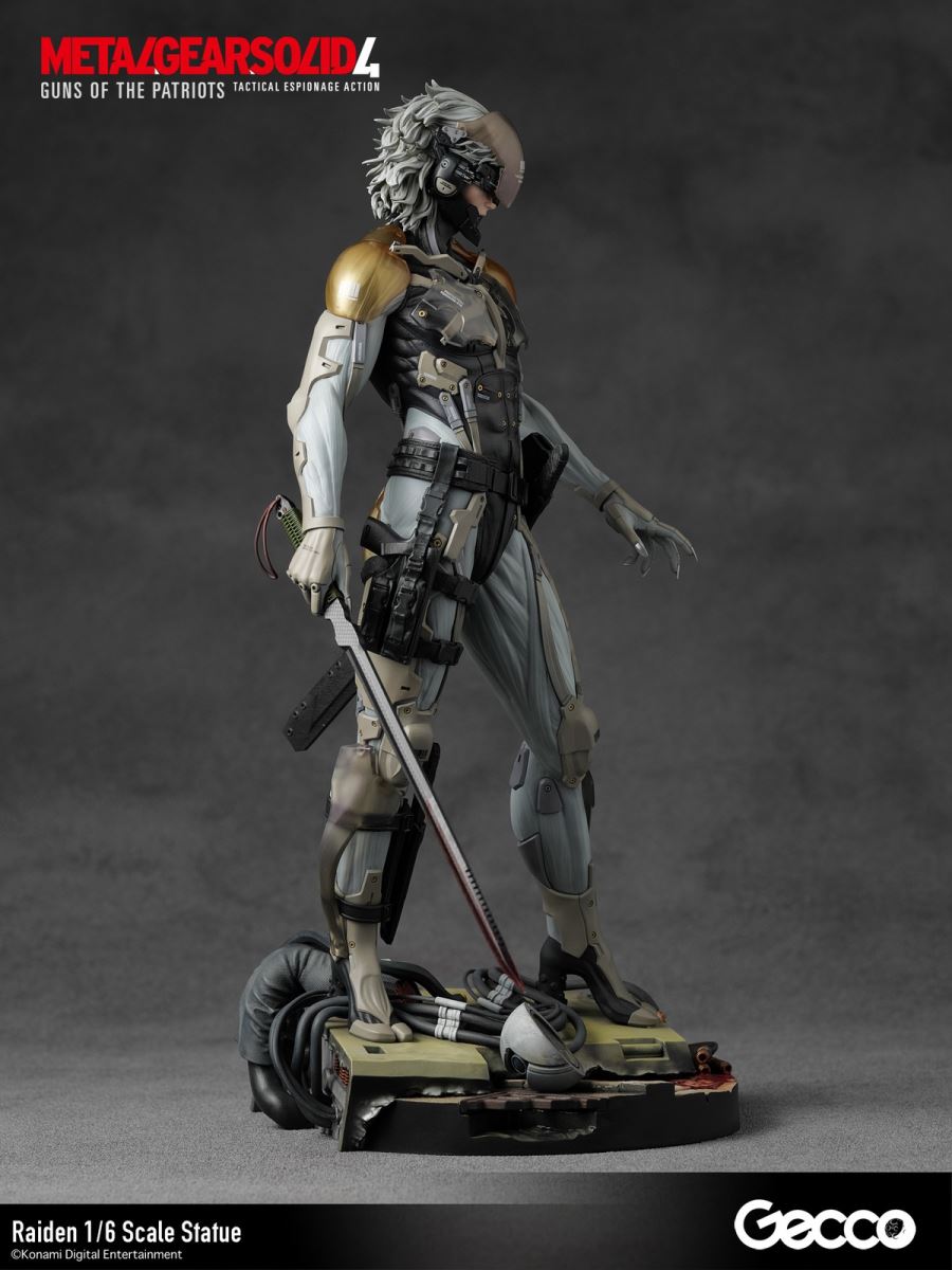 Raiden statue from Metal Gear Solid 4 Guns of the Patriots