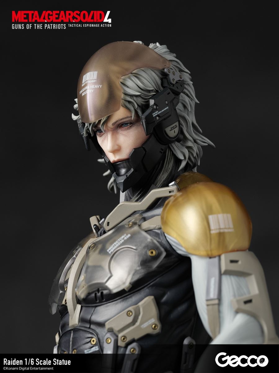 Raiden statue from Metal Gear Solid 4 Guns of the Patriots