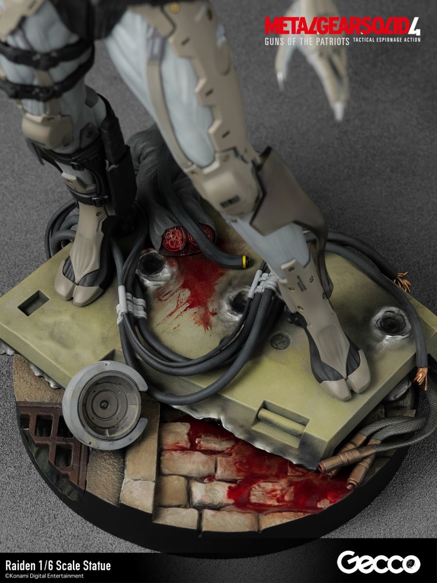 Raiden statue from Metal Gear Solid 4 Guns of the Patriots