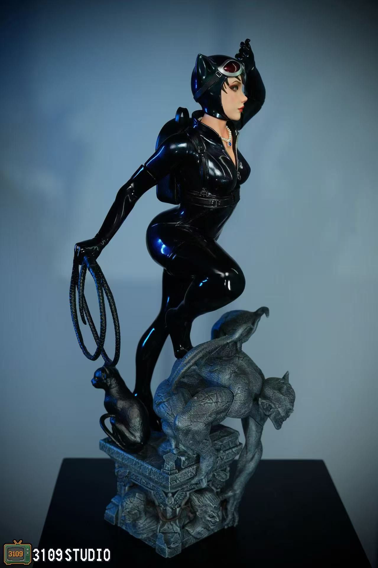Catwoman 1/4