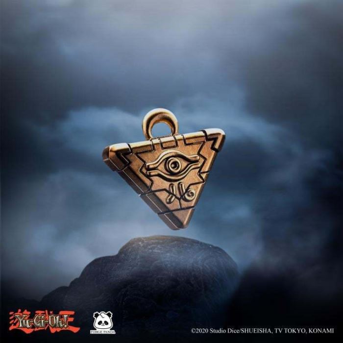 Yu-Gi-Oh! Blue-Eyes White Dragon Diorama LED Lamp