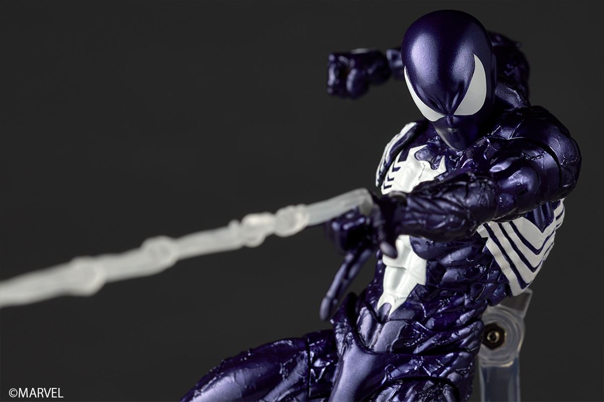 Revoltech Amazing Yamaguchi Symbiote Spider-Man (Purple Ver.)