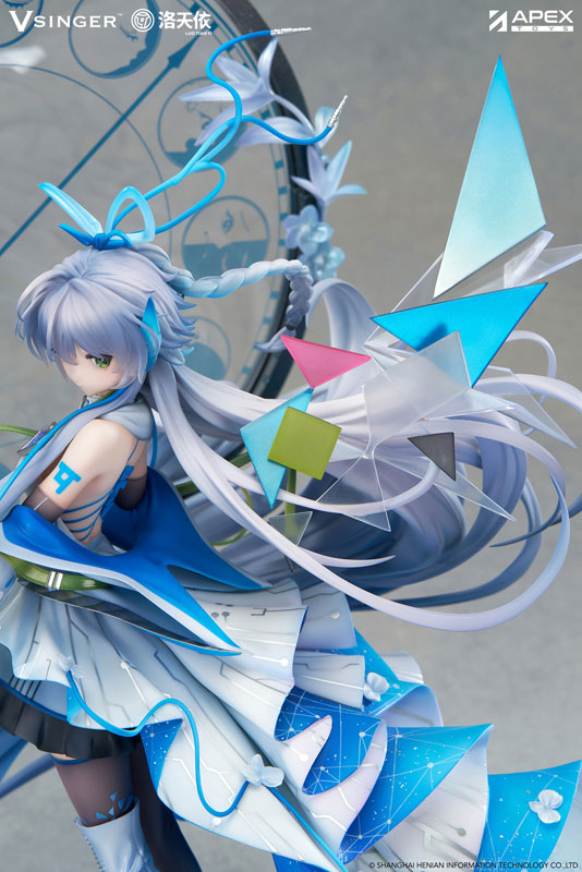 Vsinger Luo Tianyi 12th Anniversary Ver 1/7