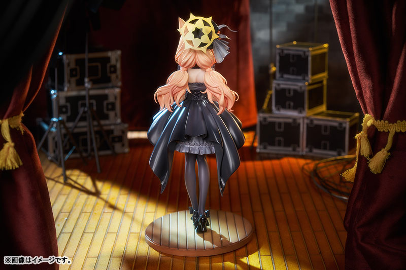 Blue Archive Mari (Idol): Memorial Lobby Ver. 1/7