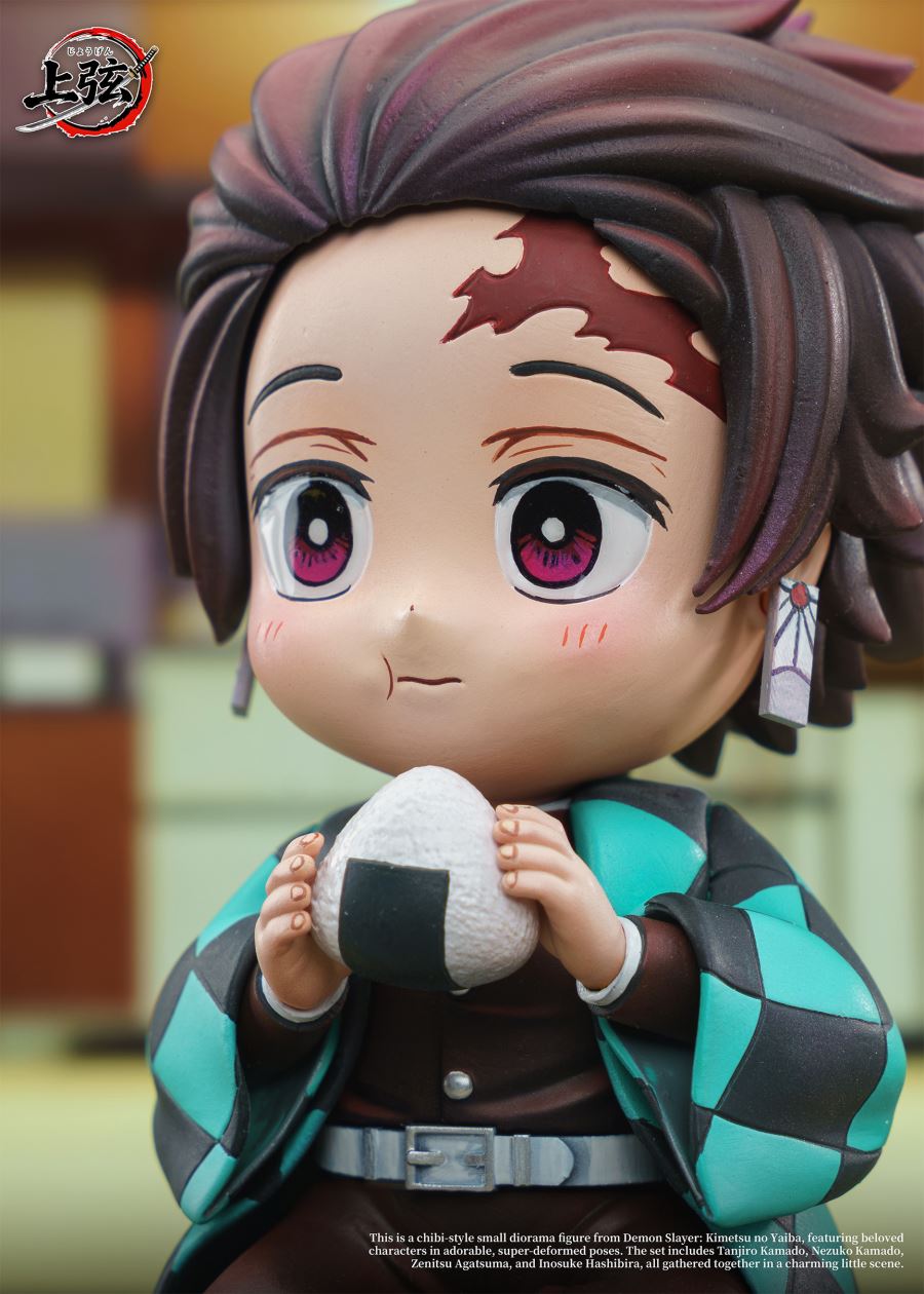  Q ver Tanjiro & Nezuko & Zenitsu & Inosuke