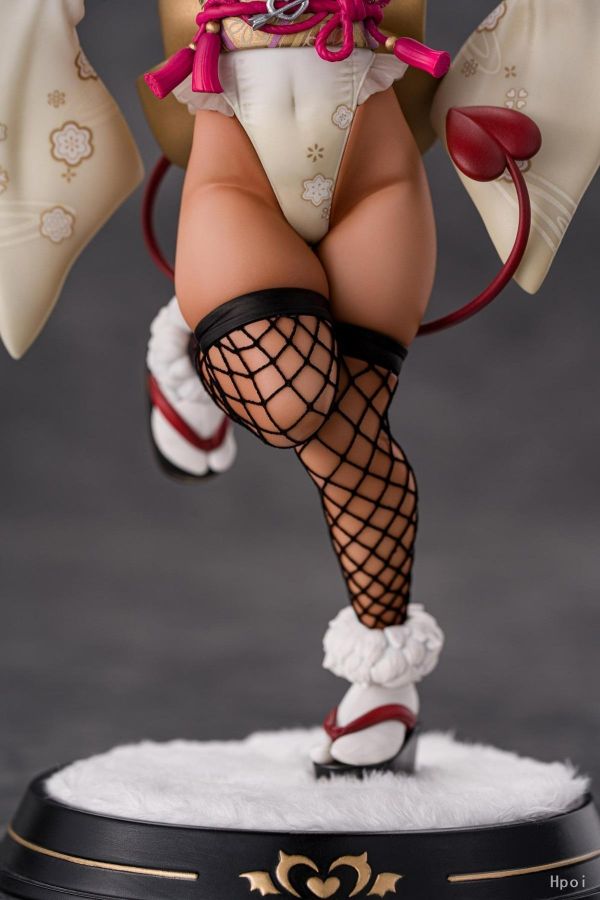 Dark-skinned Succubus-chan: Bunny Dress Ver 1/6