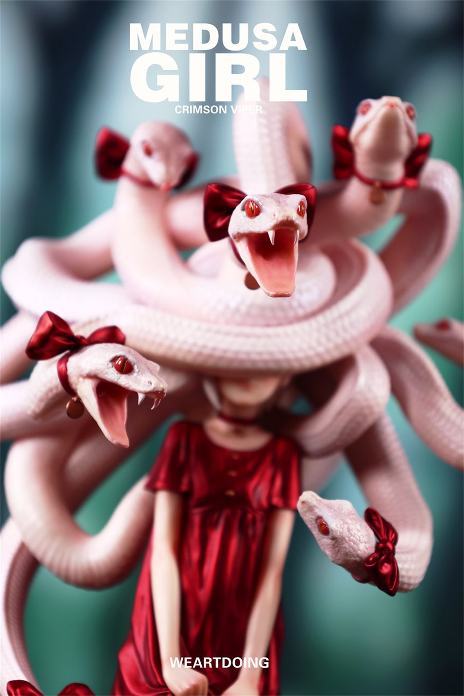 Medusa Girl Green Viper & Crimson Viper