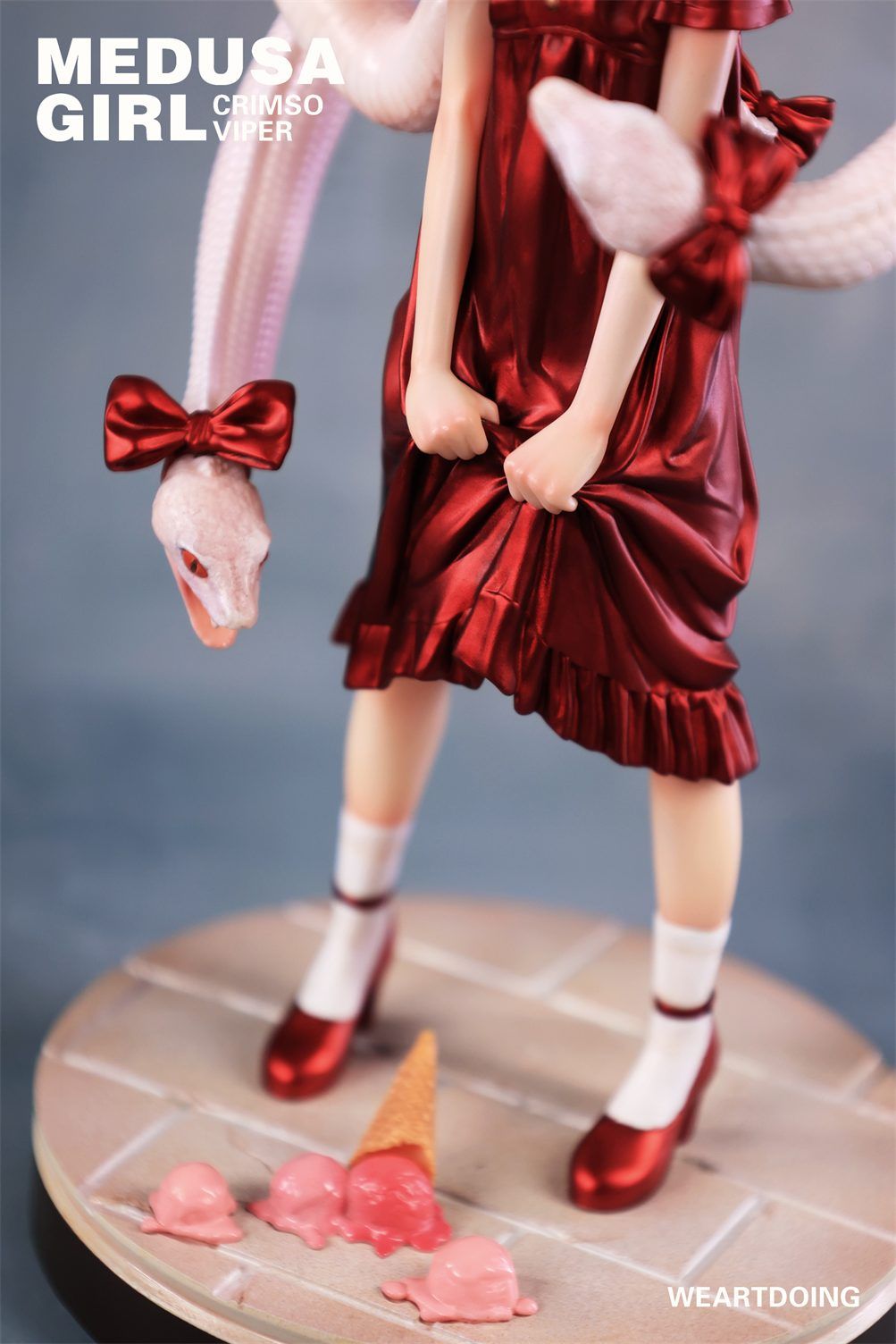 Medusa Girl Green Viper & Crimson Viper