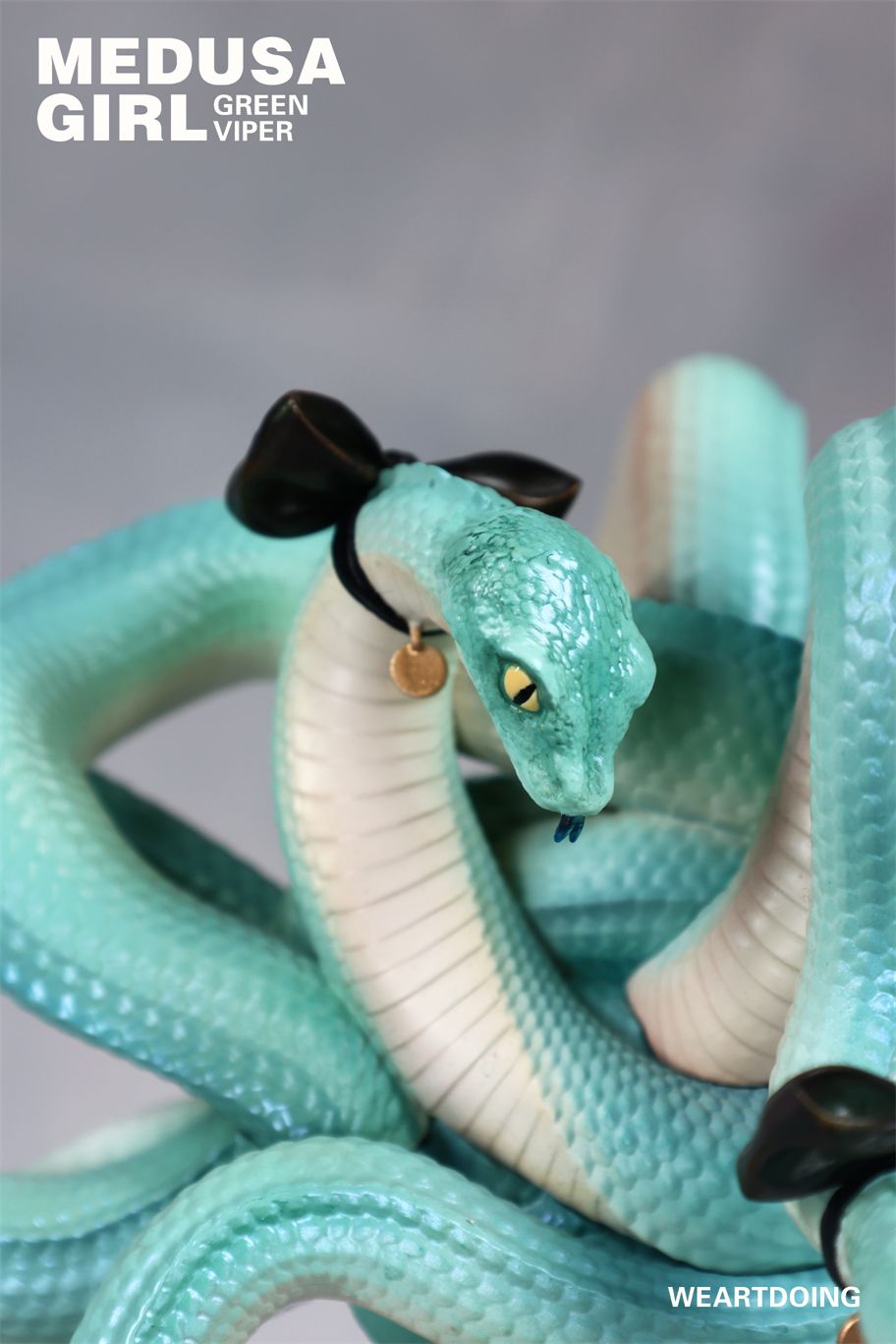 Medusa Girl Green Viper & Crimson Viper