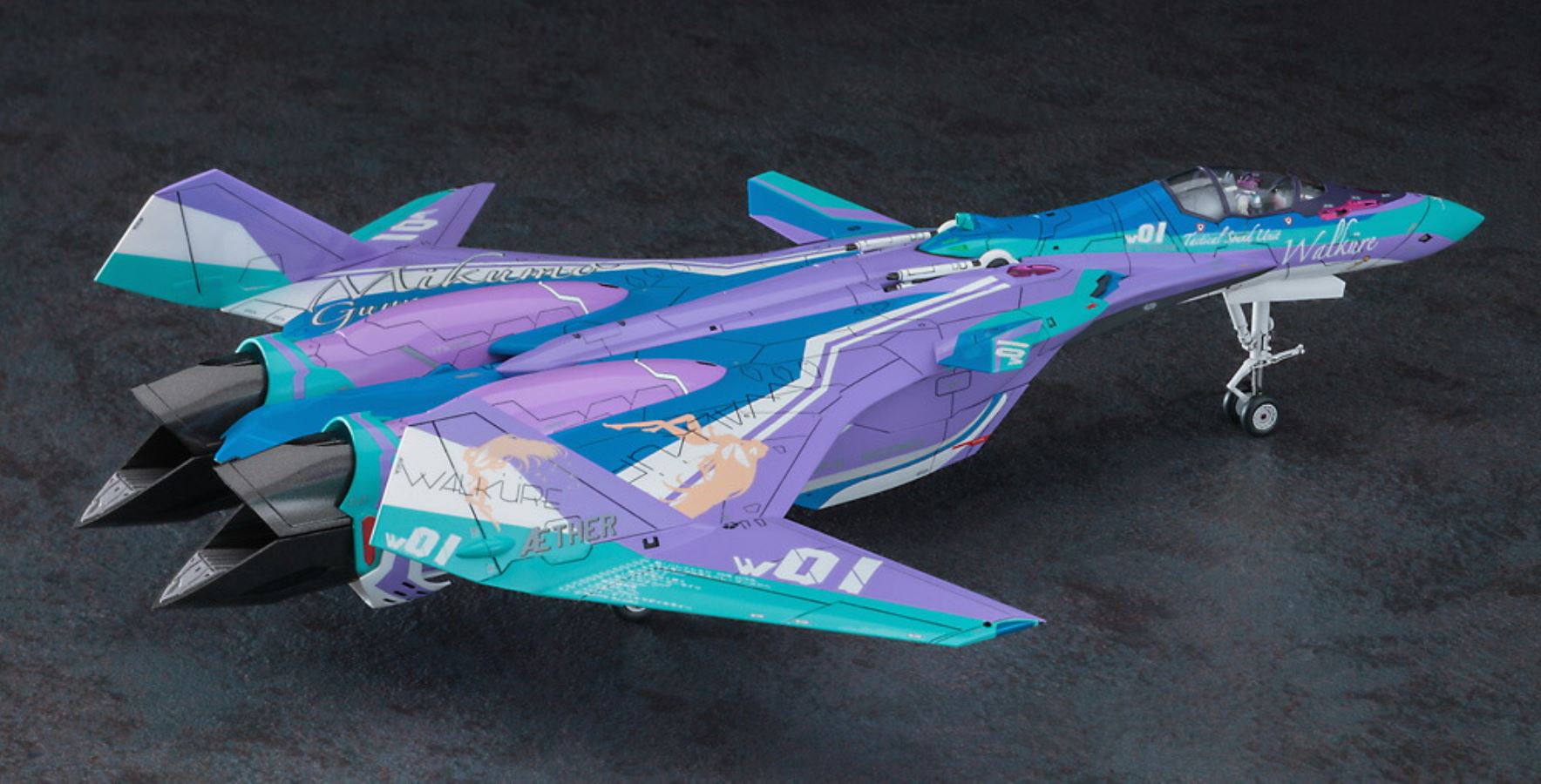 Macross Delta the Movie: Passionate Walküre VF-31S Siegfried Mikumo Guynemer Color 1/72