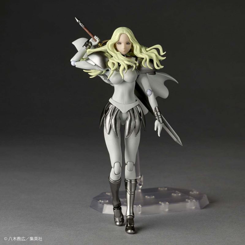 Revoltech Smiling Teresa - Claymore
