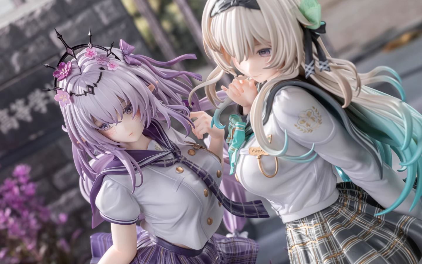 Uniform Firefly and Castorice - Honkai: Star Rail