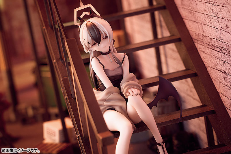 Blue Archive Kayoko (Dress) Memorial Lobby Ver. 1/7