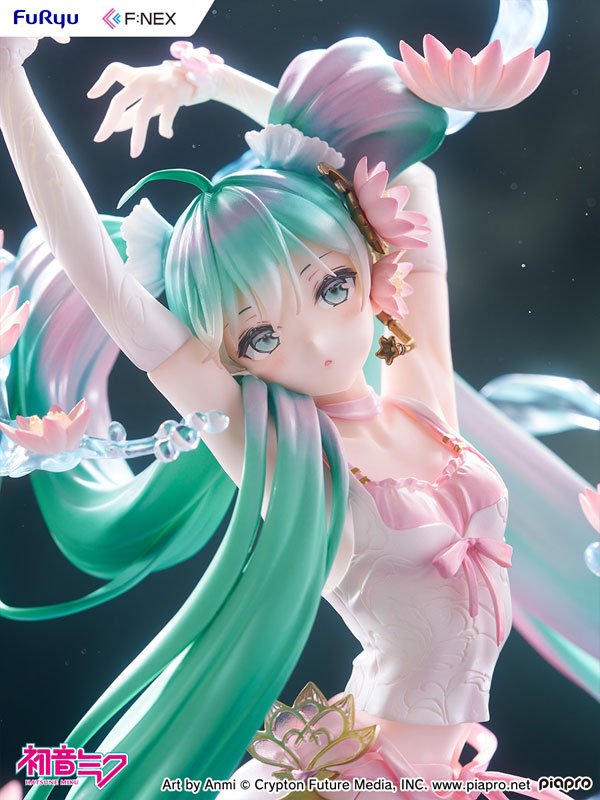 Hatsune Miku Water Lily ver. 1/7