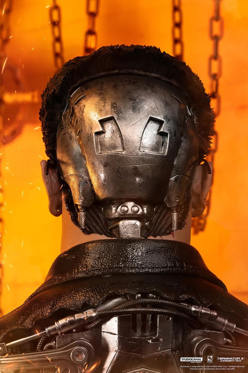 T-800 Model 101 (Battle Damaged) Art Mask