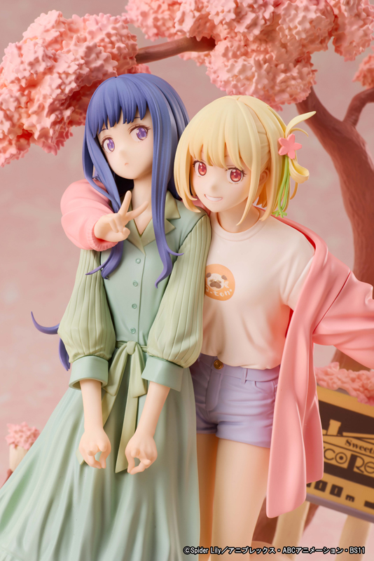 Lycoris Recoil Chisato Nishikigi & Takina Inoue Spring Ver