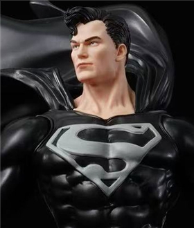 Superman-Black-Silver-Version