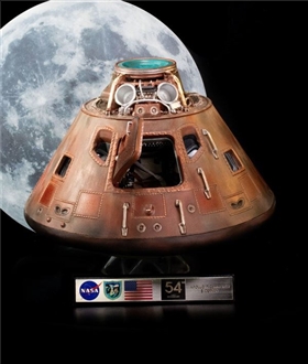 Apollo-17-Command-Module-Model-120