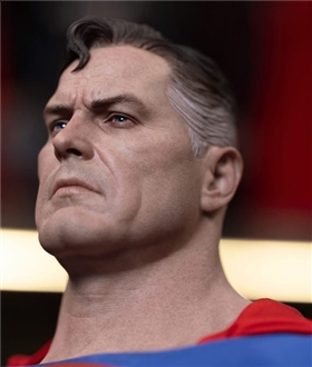 Superman-Comic-book-statue-series