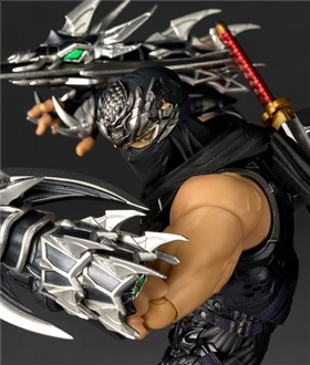 Revoltech-Amazing-Yamaguchi-Ryu-Hayabusa-NINJA-GAIDEN-4-Ver