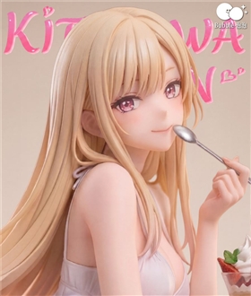 Kitagawa-Marin-My-Dress-Up-Darling-16