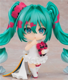 Nendoroid-Racing-Miku-15th-Rhapsody-2010-2025